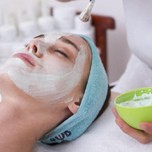 Load image into Gallery viewer, Facials